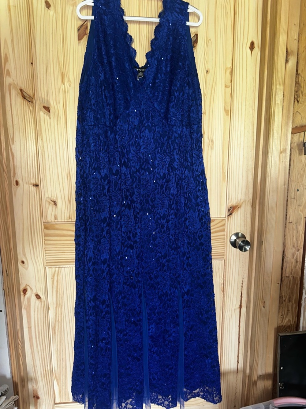 Elegant Royal Blue Lace V-Neck Women's Dress